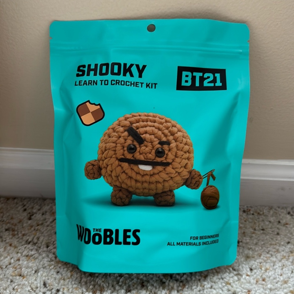 NIB Woobles BT21 Crochet Kit - Shooky
